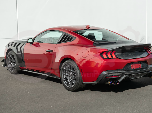 2024-UP FORD MUSTANG S650 | REAR LICENSE PLATE FRAME TRIM COVER